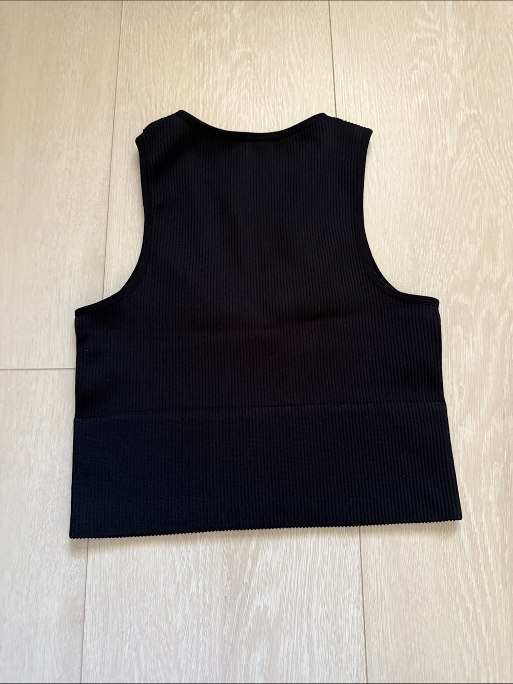 Dynamite Black Ribbed V-Neck Crop Tank Top - Picture 6 of 8